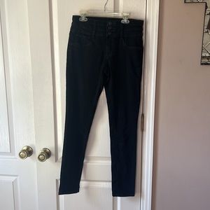 Black Mudd Jeans